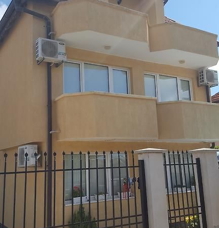 Villa Krisia Apartments Созополь Экстерьер фото