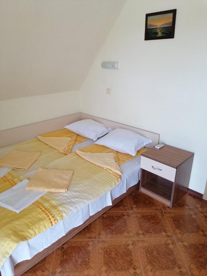 Villa Krisia Apartments Созополь Экстерьер фото