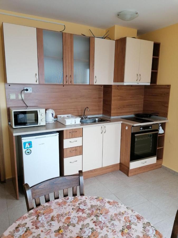 Villa Krisia Apartments Созополь Экстерьер фото